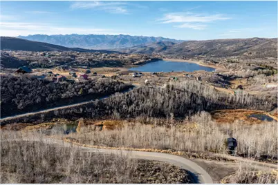 10445 E Lake Dr, Heber City, UT 84032 - Photo 12