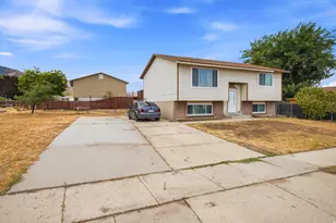 3742 S Armoridge Dr W, Magna, UT 84044 - Photo 4