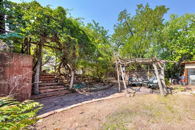 85 E 300 N, Moab, UT 84532 - Photo 16