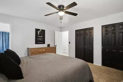 2389 W 2150 S, Syracuse, UT 84075 - Photo 14
