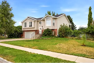 2389 W 2150 S, Syracuse, UT 84075 - Photo 2