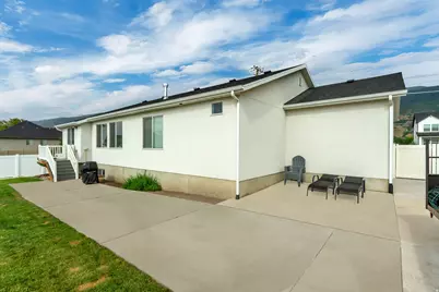 946 S 650 W, Farmington, UT 84025 - Photo 40