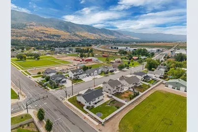946 S 650 W, Farmington, UT 84025 - Photo 46