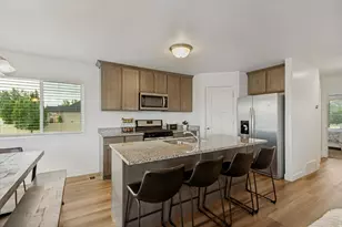 946 S 650 W, Farmington, UT 84025 - Photo 10
