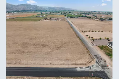 700 E 1400 S #6, Elsinore, UT 84724 - Photo 1