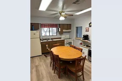 317 Beth #17, Parowan, UT 84761 - Photo 6