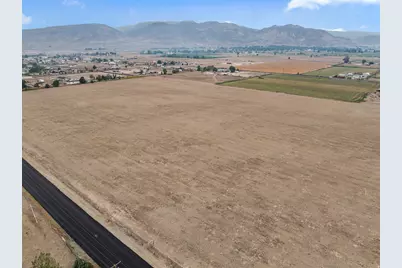 700 E 1400 S #4, Elsinore, UT 84724 - Photo 14