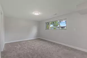1384 E Sudbury Ave, Sandy, UT 84093 - Photo 14