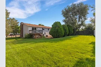 1384 E Sudbury Ave, Sandy, UT 84093 - Photo 20
