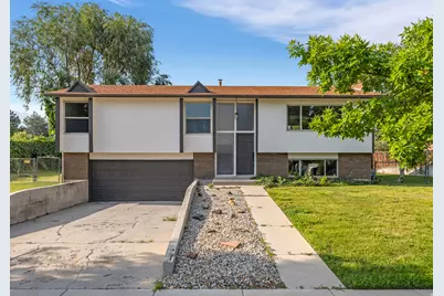 1384 E Sudbury Ave, Sandy, UT 84093 - Photo 1