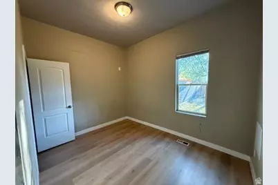 868 S 1100 W, Salt Lake City, UT 84104 - Photo 8