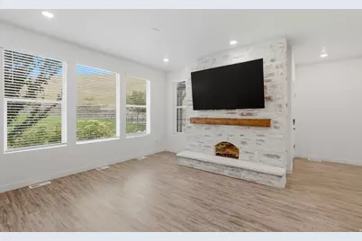 693 S Grant Ln, North Salt Lake, UT 84054 - Photo 6
