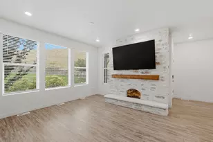 693 S Grant Ln, North Salt Lake, UT 84054 - Photo 6