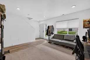 527 W 620 N, Centerville, UT 84014 - Photo 8