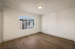 204 443 W 400 N, Salt Lake City, UT 84103 - Photo 16