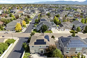 3827 W Coastal Dune Dr, South Jordan, UT 84009 - Photo 2