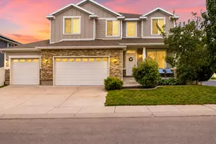 3827 W Coastal Dune Dr, South Jordan, UT 84009 - Photo 1