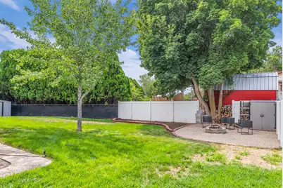 128 S 1000 E, Layton, UT 84041 - Photo 32