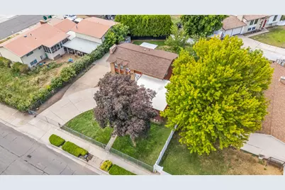 128 S 1000 E, Layton, UT 84041 - Photo 44