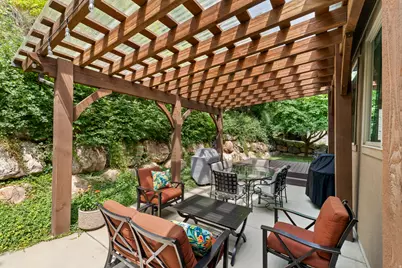 918 Mahogany Dr, Fruit Heights, UT 84037 - Photo 52