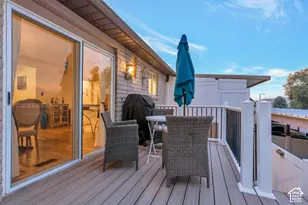 18 W La Vista Dr, West Jordan, UT 84088 - Photo 18