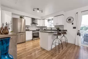 18 W La Vista Dr, West Jordan, UT 84088 - Photo 1