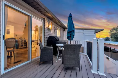 18 W La Vista Dr, West Jordan, UT 84088 - Photo 2