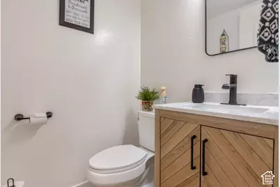 18 W La Vista Dr, West Jordan, UT 84088 - Photo 10