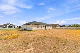 212 E Rock Creek Circle, Gunnison, UT 84634 - Photo 32