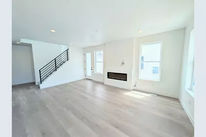 7034 W Lake Ave S #122, South Jordan, UT 84009 - Photo 4