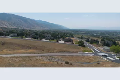 145 S 1050 E, Hyde Park, UT 84318 - Photo 10