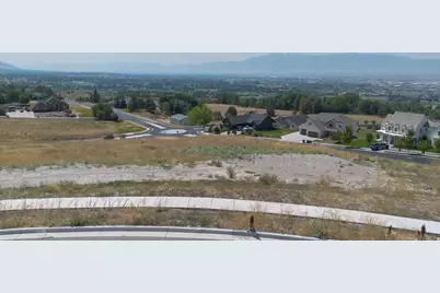145 S 1050 E, Hyde Park, UT 84318 - Photo 1