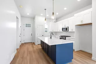 7256 S Ramble Rd, West Jordan, UT 84081 - Photo 4