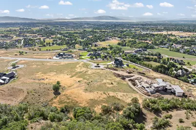 1326 E Little Ct, Mapleton, UT 84664 - Photo 4