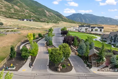 1326 E Little Ct, Mapleton, UT 84664 - Photo 10
