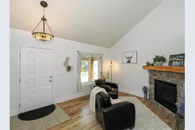 1890 E Oak Dr, Draper, UT 84020 - Photo 4