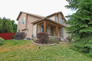 1890 E Oak Dr, Draper, UT 84020 - Photo 2