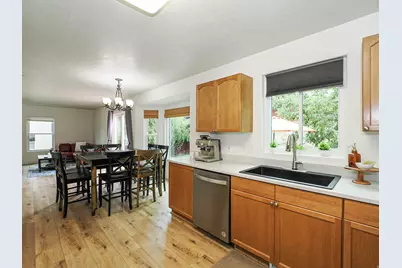 1890 E Oak Dr, Draper, UT 84020 - Photo 14