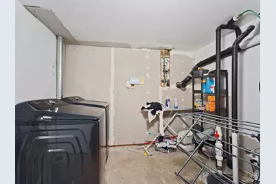 2415 E Campus Dr, Cottonwood Heights, UT 84121 - Photo 36