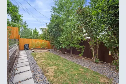 2415 E Campus Dr, Cottonwood Heights, UT 84121 - Photo 40