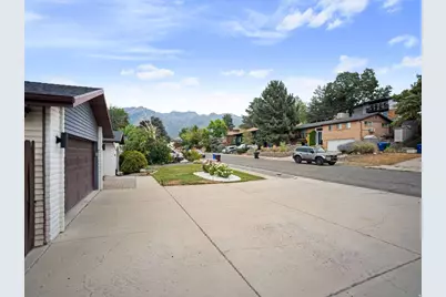 2415 E Campus Dr, Cottonwood Heights, UT 84121 - Photo 54