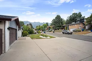 2415 E Campus Dr, Cottonwood Heights, UT 84121 - Photo 54