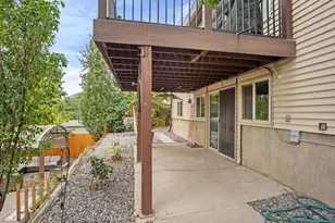 2415 E Campus Dr, Cottonwood Heights, UT 84121 - Photo 46