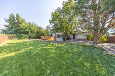 2569 N 700 E, North Ogden, UT 84414 - Photo 32