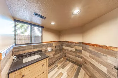 2569 N 700 E, North Ogden, UT 84414 - Photo 16