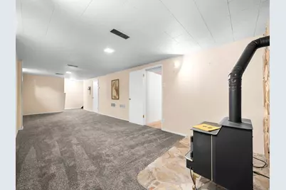 335 E 4450 S, Washington Terrace, UT 84405 - Photo 14
