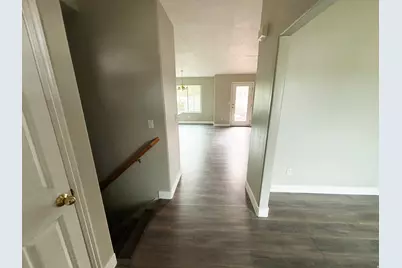 8932 S 5170 W, West Jordan, UT 84081 - Photo 4