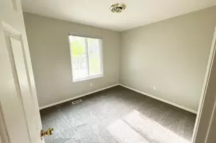 8932 S 5170 W, West Jordan, UT 84081 - Photo 18