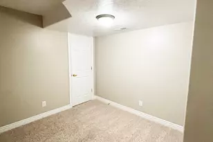 8932 S 5170 W, West Jordan, UT 84081 - Photo 30