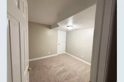 8932 S 5170 W, West Jordan, UT 84081 - Photo 28